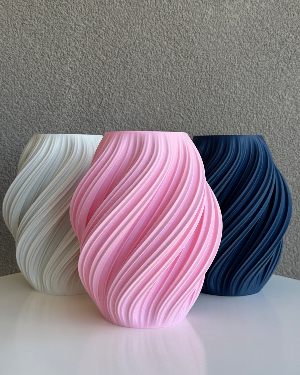 Swirl vase