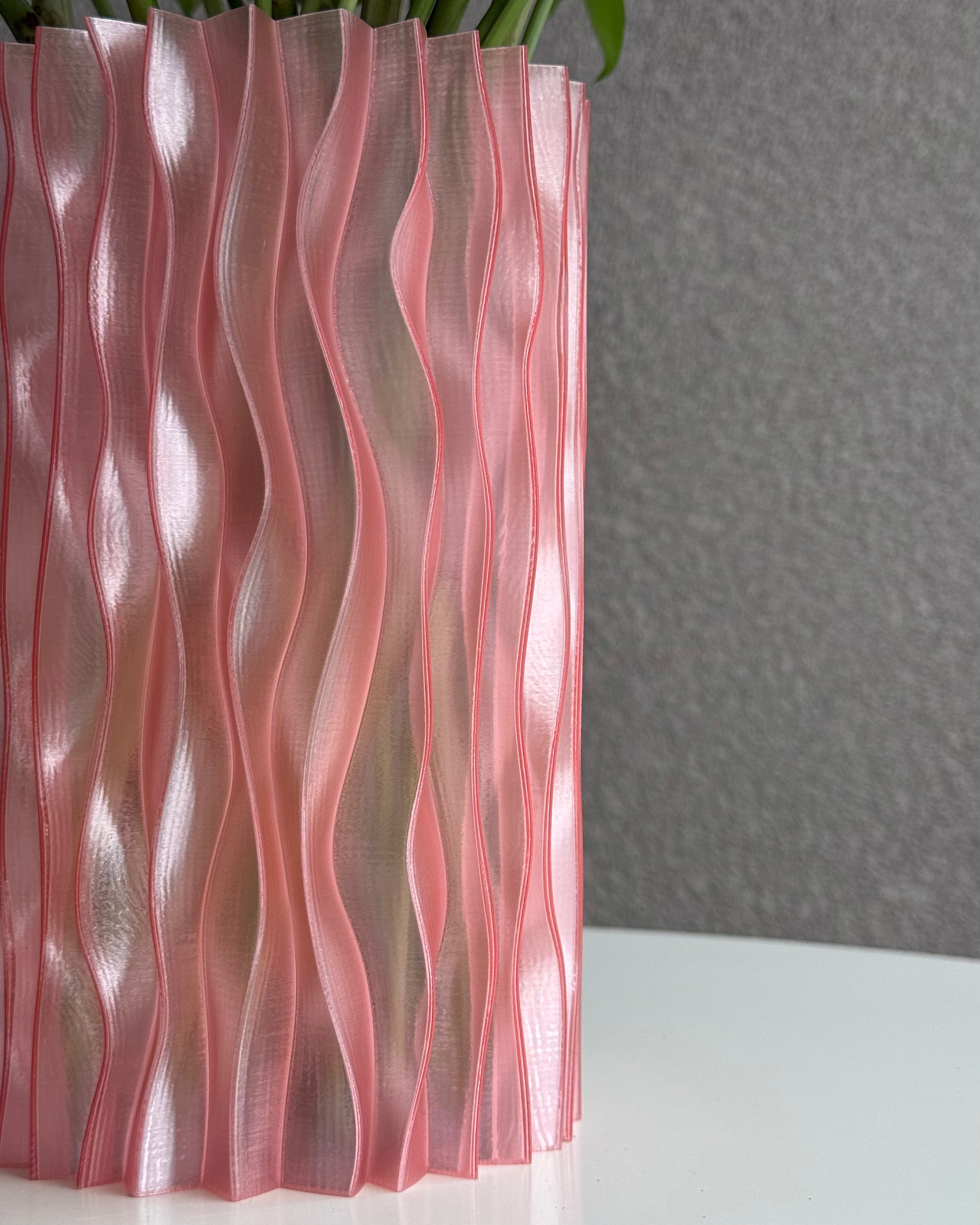 Wavy Vase
