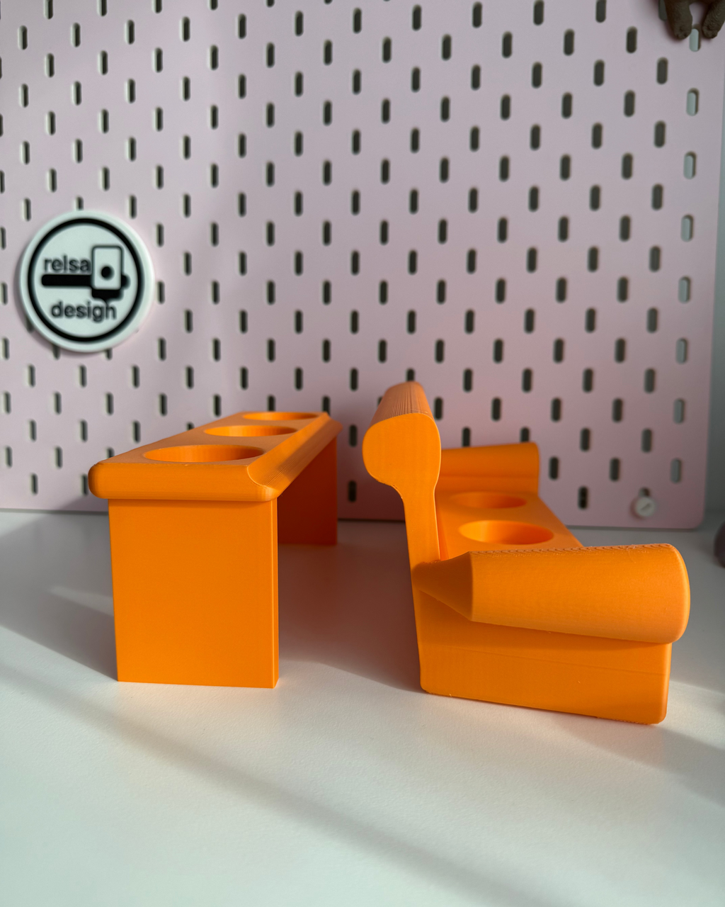 Couch stand for the Friends Happy Meal figurine series