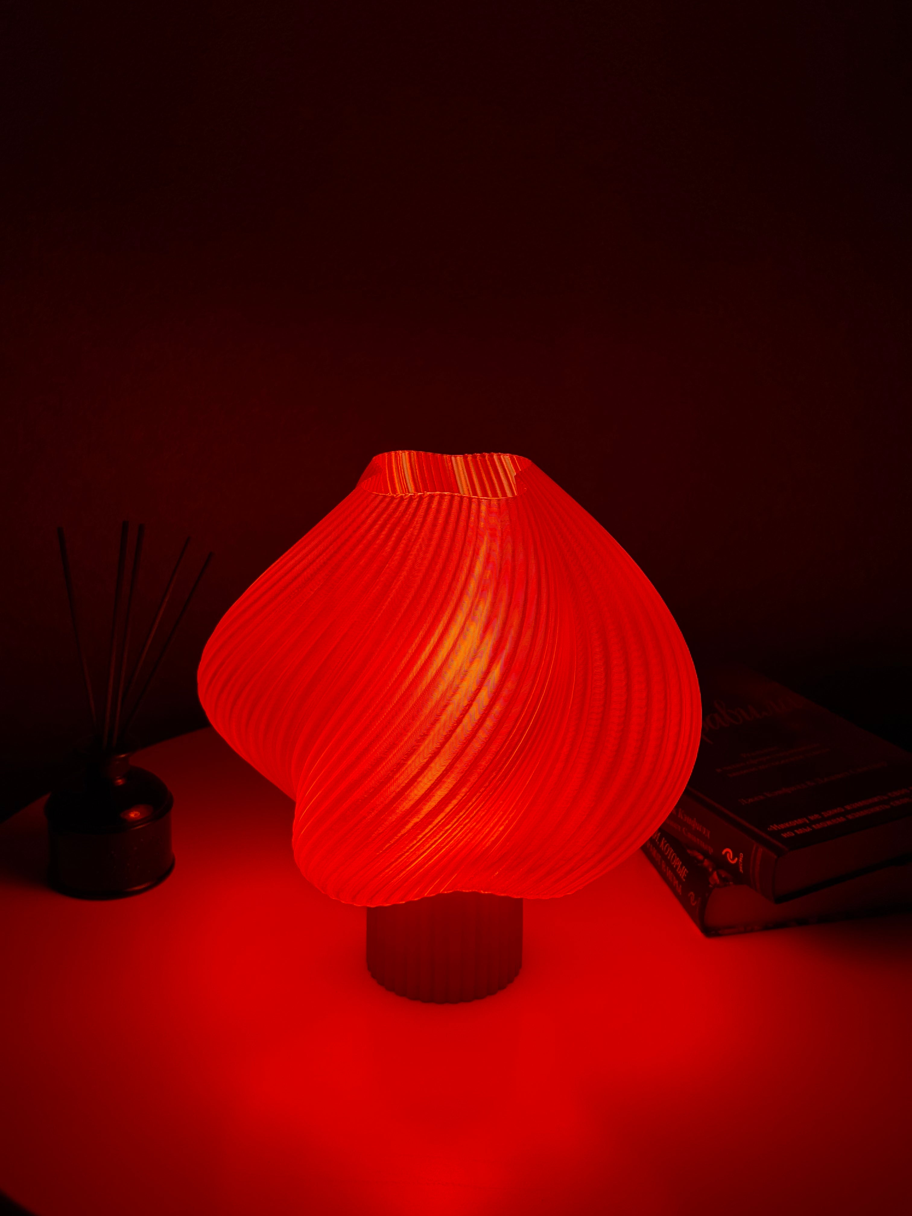 Tornado Red